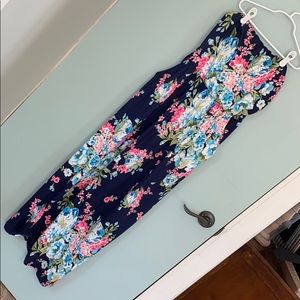 Women’s XL strapless maxi dress with pockets
